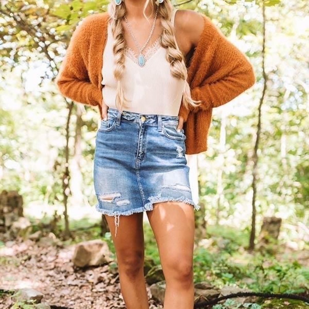 FOREVER 21 size 29 distressed denim mini skirt